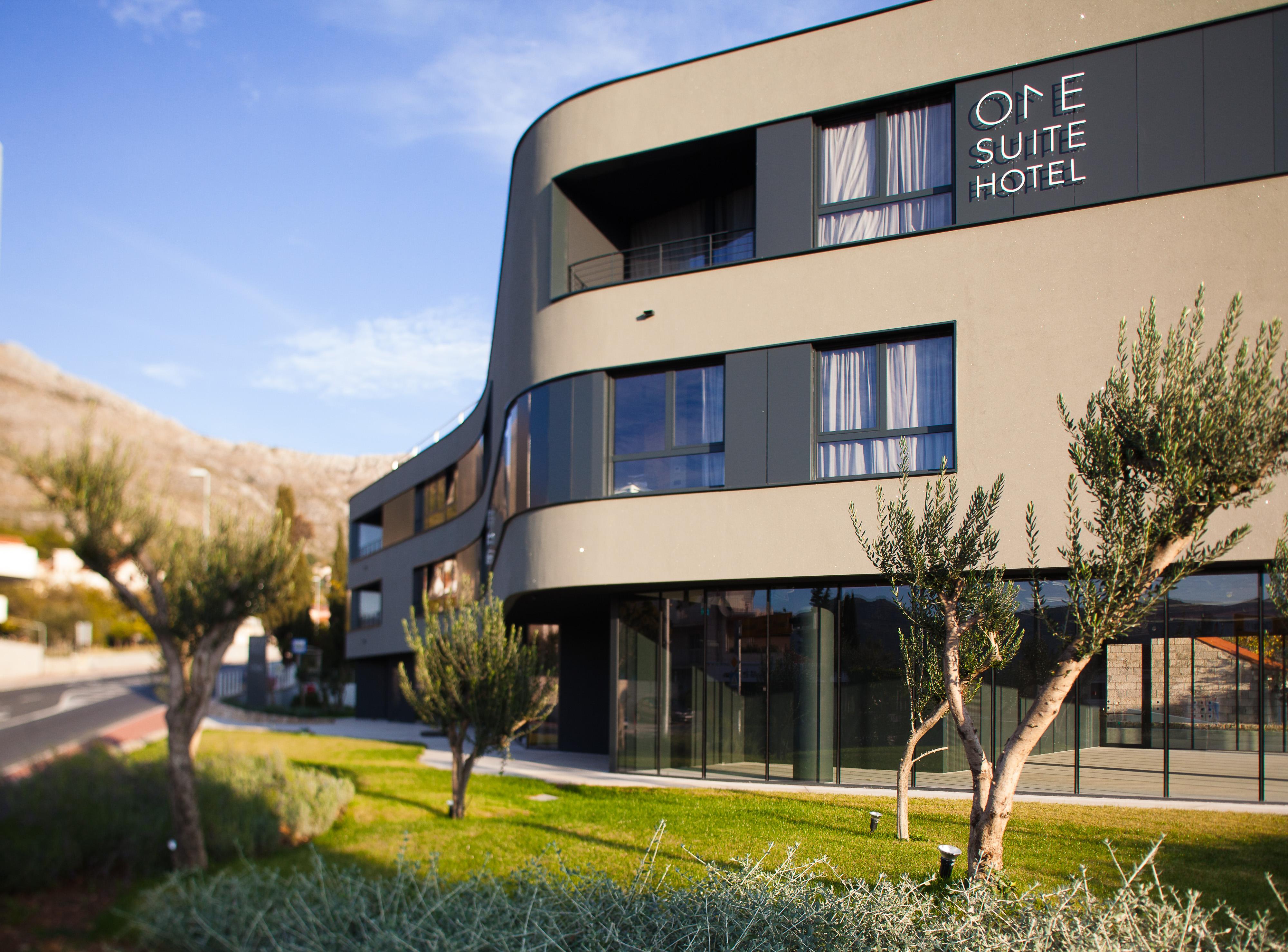 מליני One Suite Hotel מראה חיצוני תמונה